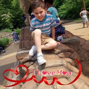 Meet your Posher, Briana